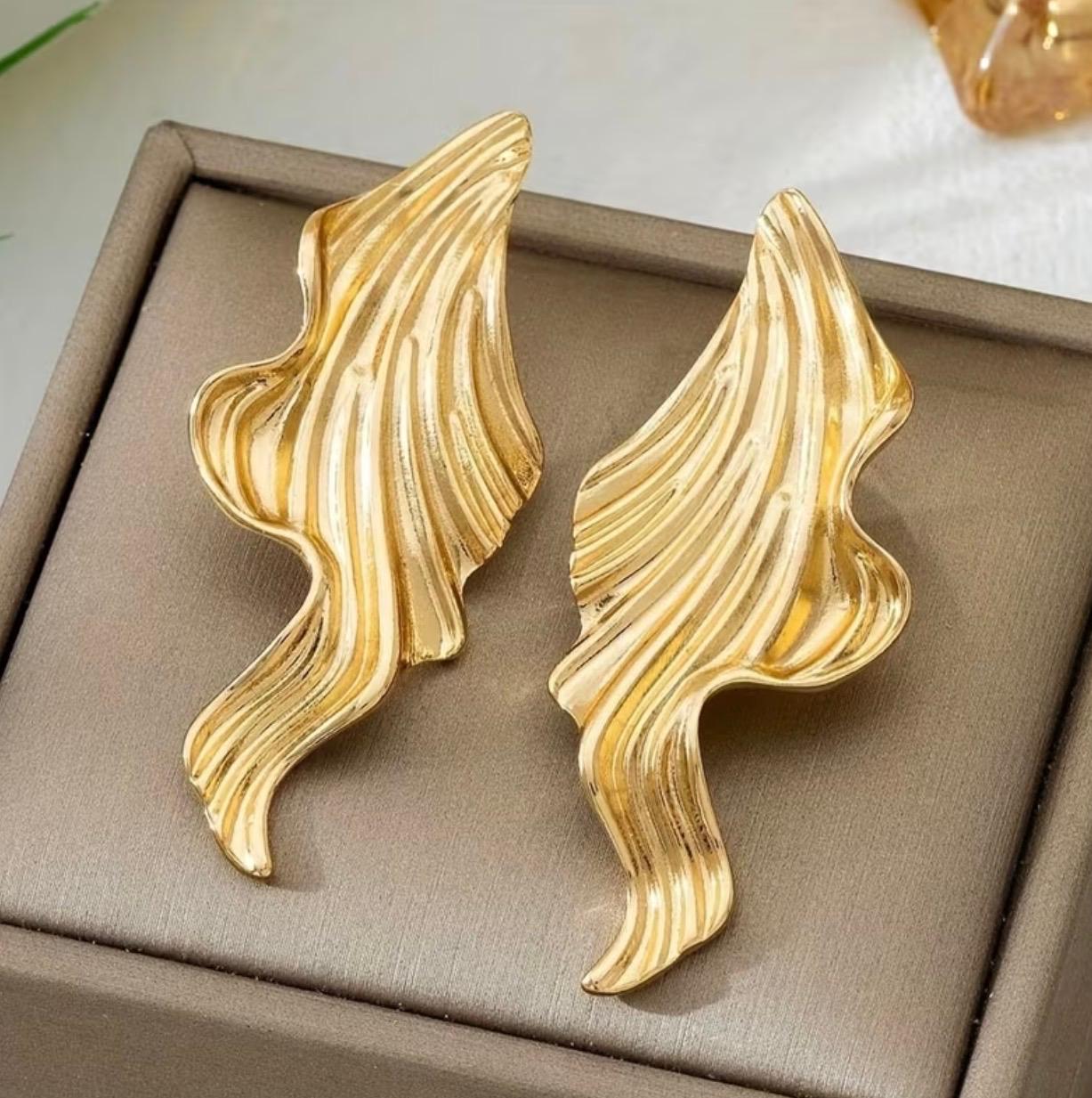 Luxury Gold Abstract Wave Statement Earrings for Women