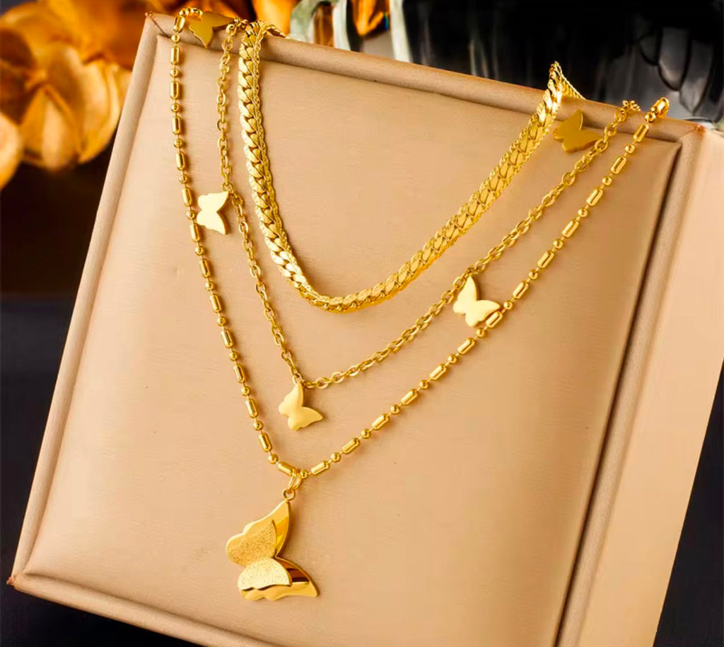 Luxury Layered Gold Butterfly Pendant Necklace
